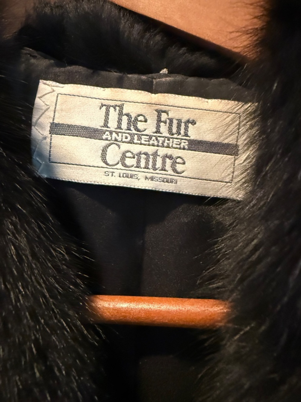 Vintage Fur Vest Black - Picture 2 of 2
